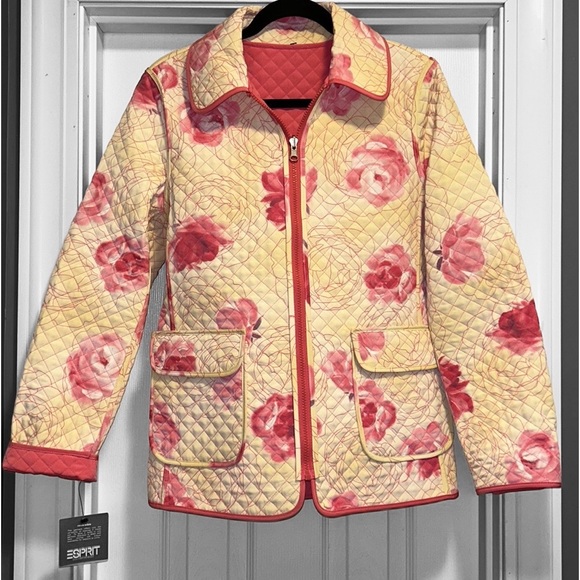 New! Esprit Outerwear Quilted Reversible Jacket - Picture 4 of 10